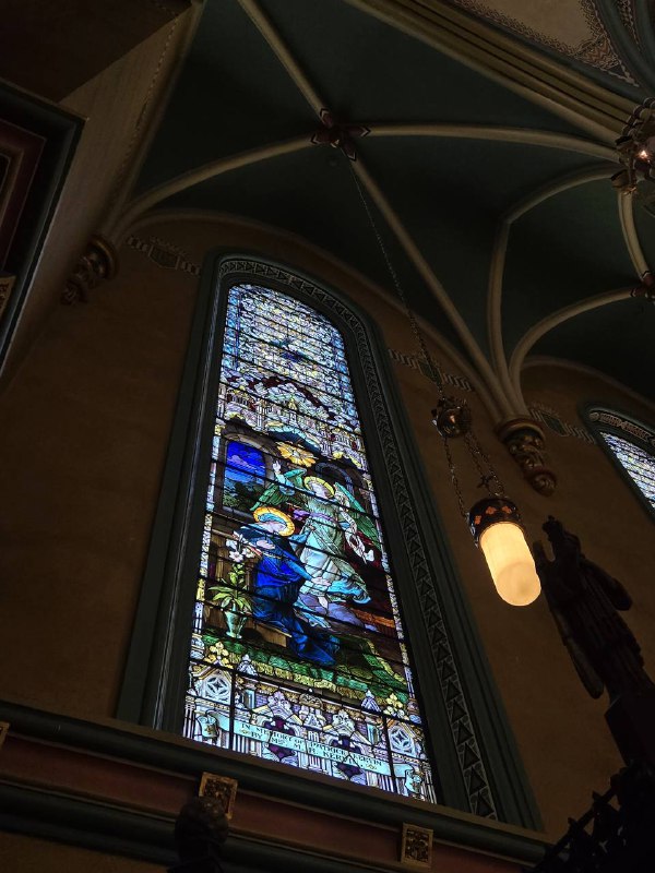 📍 Cathedral of the Madeleine.📍 Cathedral of the Madeleine.