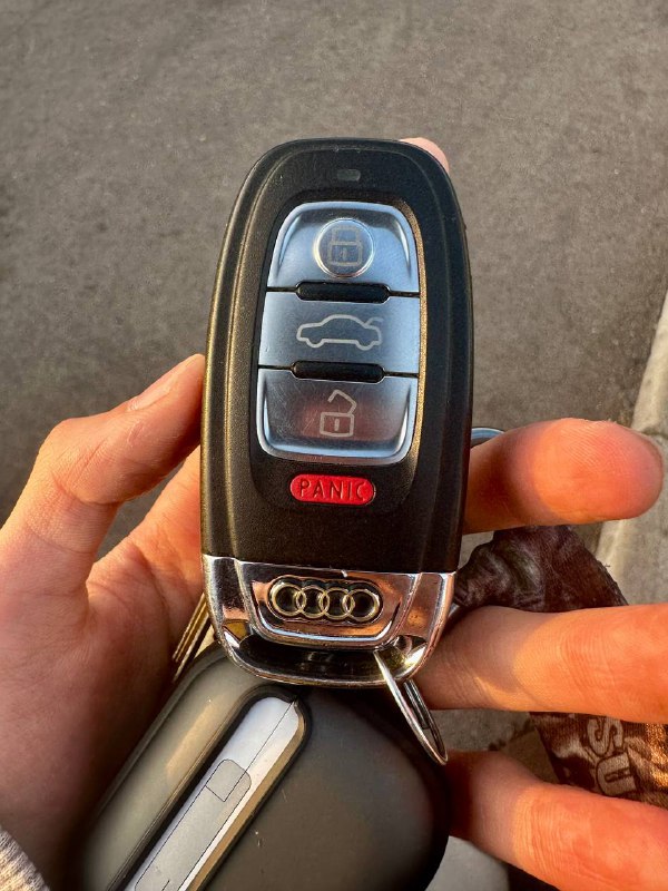 The season of Quattro had ultimately came upon the arrival with this pleasant ride; in which this particular Audi A6 is the first ever vehicle possessed and titled under my named ownership, serving as an  unforgettable trademark of my 18 years of life span, the front foot has stepped into the formal threshold of the new life door.New chapter; new starter. #lifeThe season of Quattro had ultimately came upon the arrival with this pleasant ride; in which this particular Audi A6 is the first ever vehicle possessed and titled under my named ownership, serving as an  unforgettable trademark of my 18 years of life span, the front foot has stepped into the formal threshold of the new life door.New chapter; new starter. #life