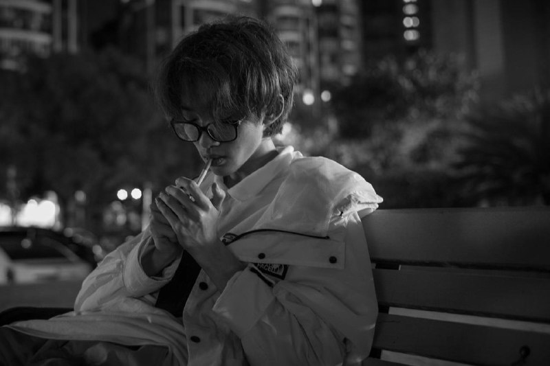 Summer memories back in Shanghai at BeerPlus with Jack Jiang at a drink meetup with commemorate photos shot by him with his Lica lenses. #photo #dailyImage credit
