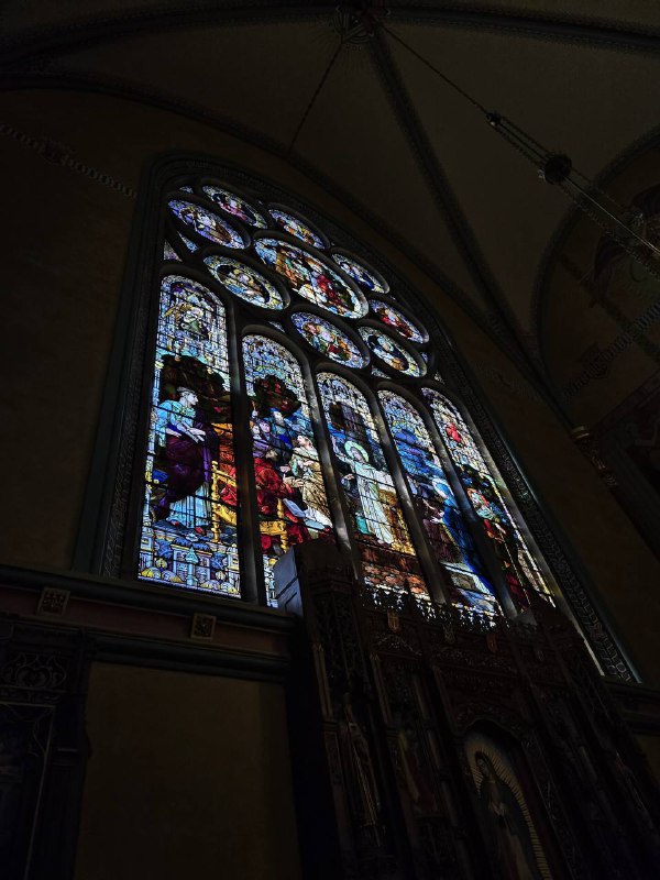 📍 Cathedral of the Madeleine.📍 Cathedral of the Madeleine.