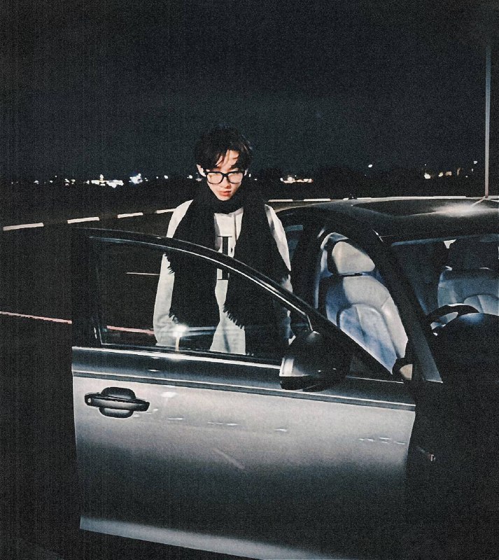 The minuscule period of the handsomeness that never will recur later in future. #life #photoThe minuscule period of the handsomeness that never will recur later in future. #life #photo